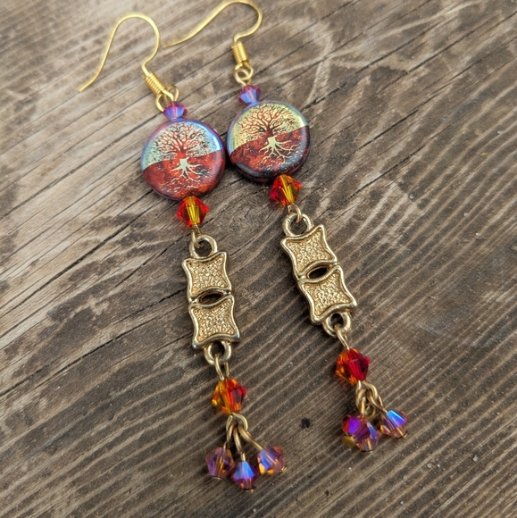 Cinnamon Crystal Tree Earrings - Picture 9 of 9